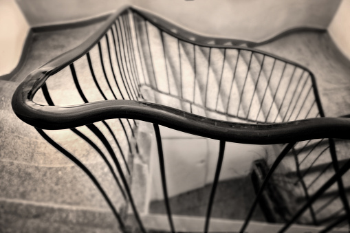 surreal-neverending-staircase