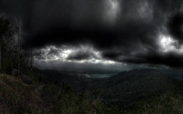 storm_by_myinqi_d20xjtv-fullview
